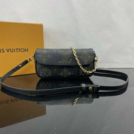 Picture of LV Lady Handbags _SKUfw147277130fw